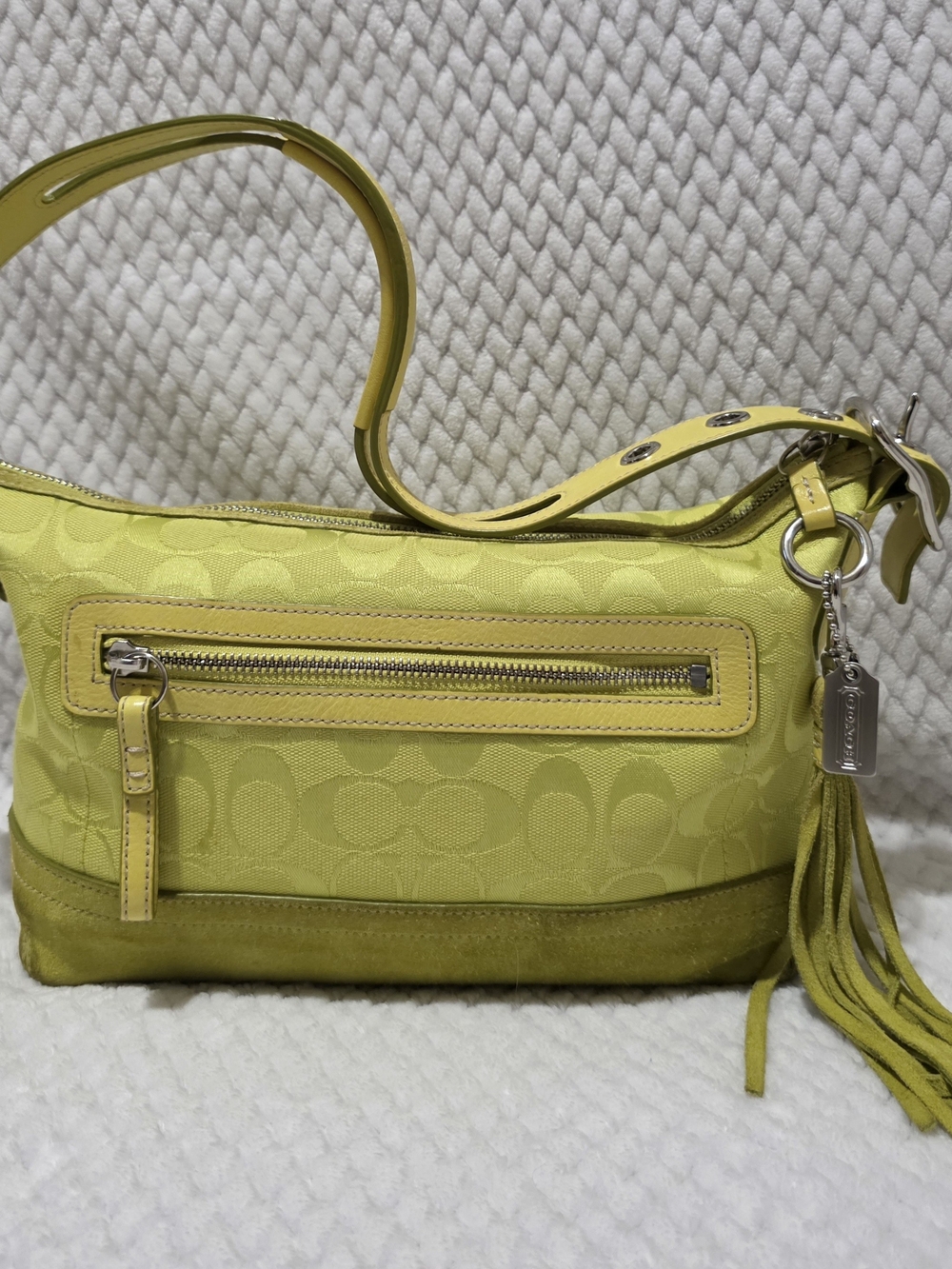 Coach Signature Jacquard Shoulder Bag in Chartreuse with Tassel - Picture 3 of 13